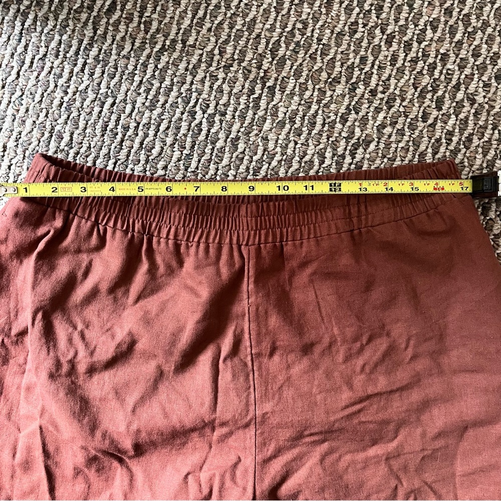 Rust Linen Shorts - Picture 3 of 4